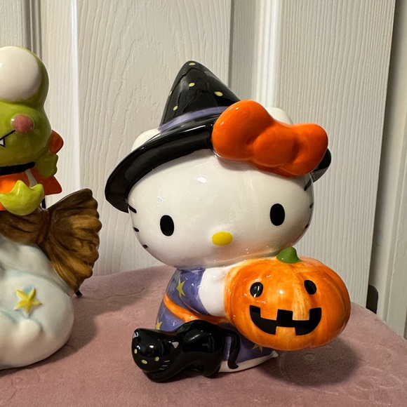 Hello Kitty Blue Sky Halloween Ceramics Set - Picture 3 of 7